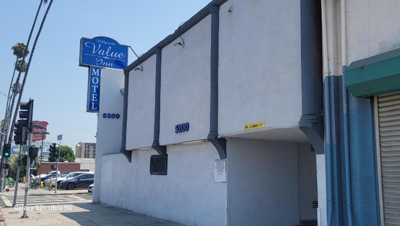Value Inn Hollywood - image 5
