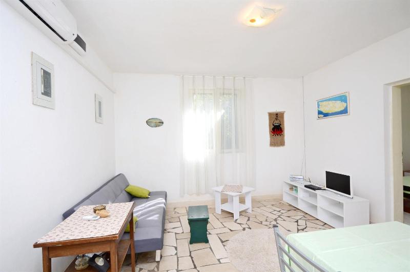 House Bojan - image 8