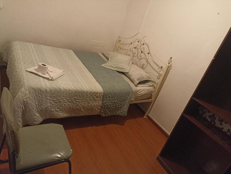 Hostal Huapry - image 2