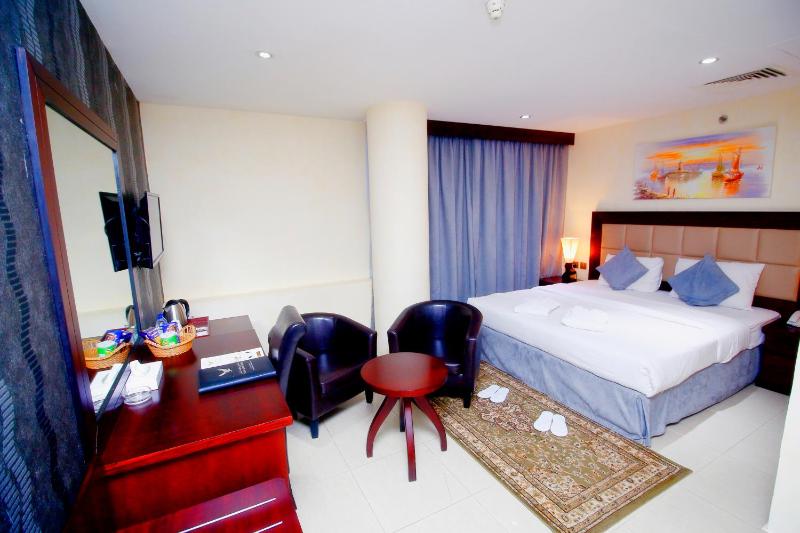 Standard Double or Twin Room image 2