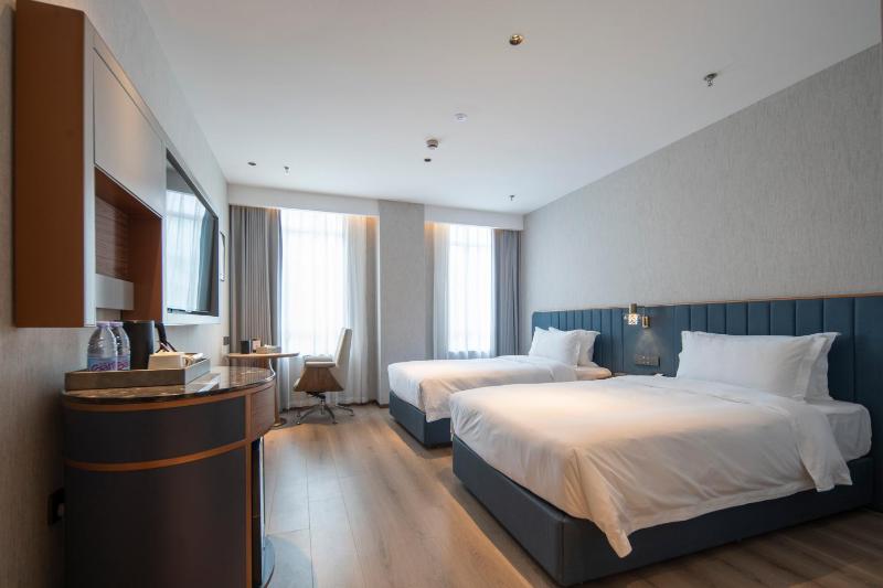 Rezen Estelle Hotel - East Nanjing Rd City Center - image 14
