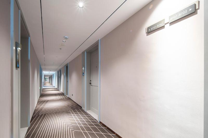 Rezen Estelle Hotel - East Nanjing Rd City Center - image 8