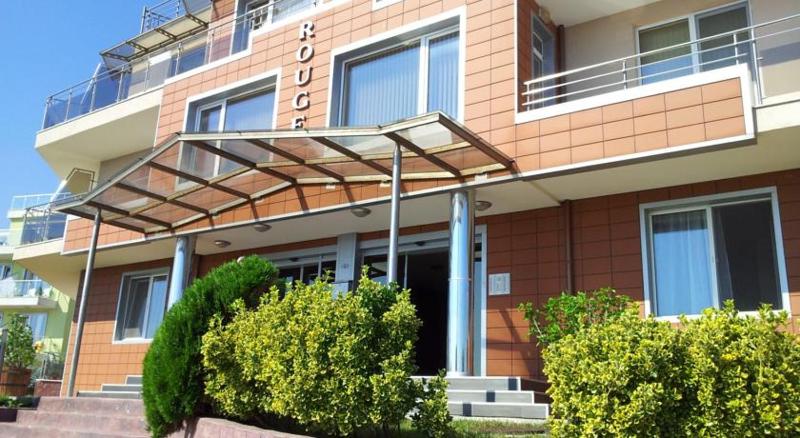 Apartments in Villa Rouge - image 12