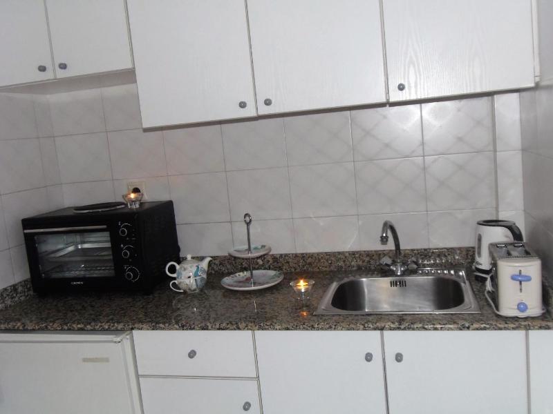Studio (3 Adults) image 2