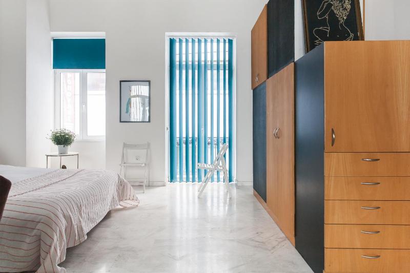 Superior Studio with Balcony image 2