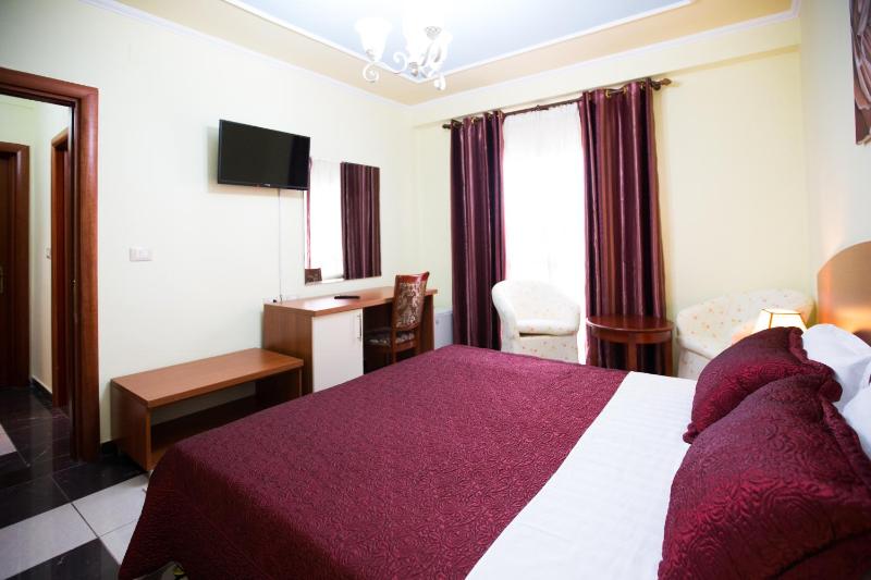 Suite image 3