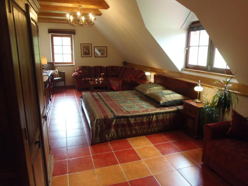 Comfort Triple Room with Shower image 2