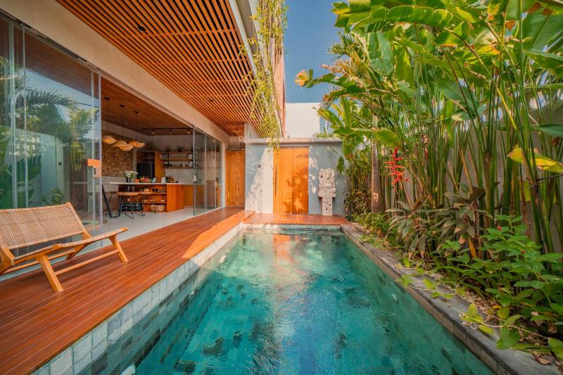 Villa Cek Ombak 2 Canggu - image 25