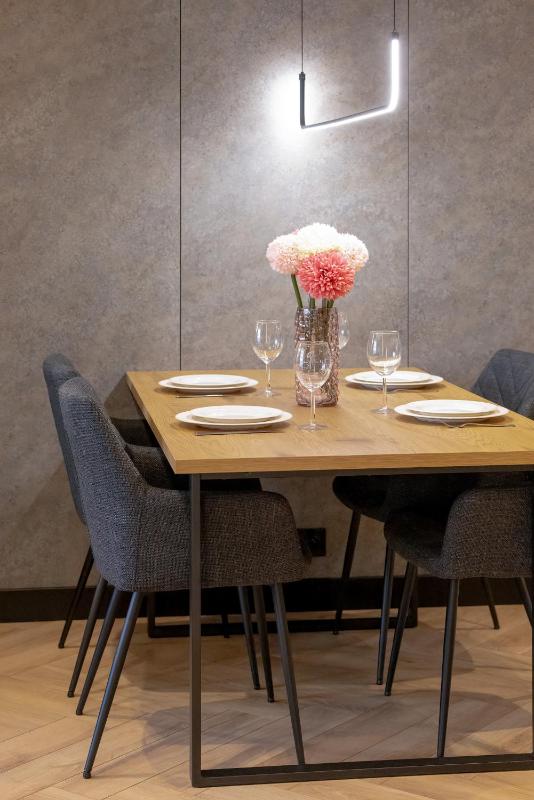 Modern Apartment with AC & Parking in Wrocław by Noclegi Renters - image 16
