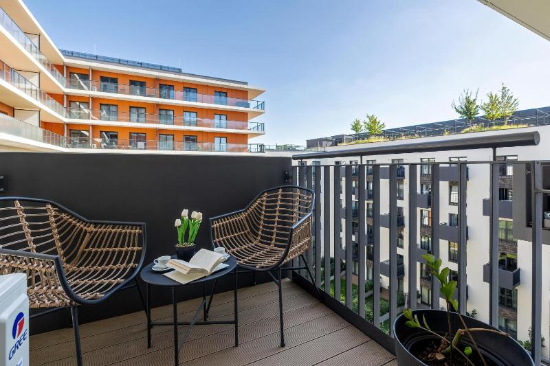 Modern Apartment with AC & Parking in Wrocław by Noclegi Renters - image 21