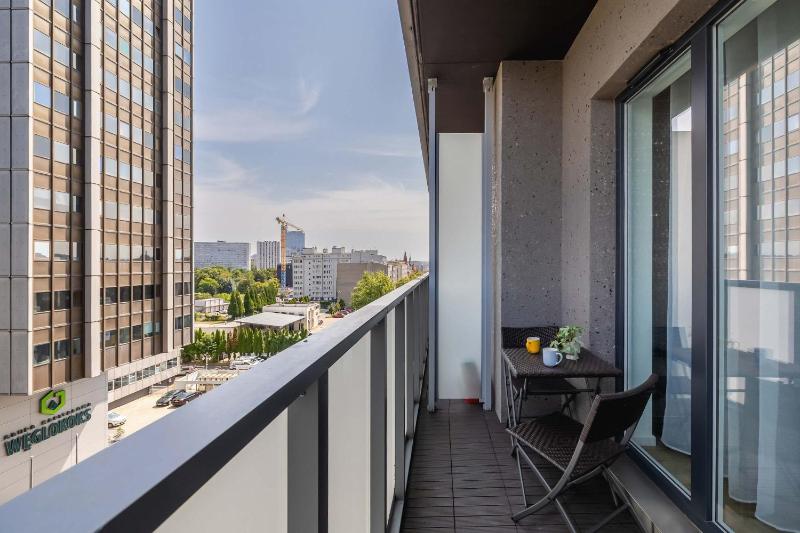 Cosy Apartments in the Centre of Katowice with Parking by Noclegi Renters - image 17