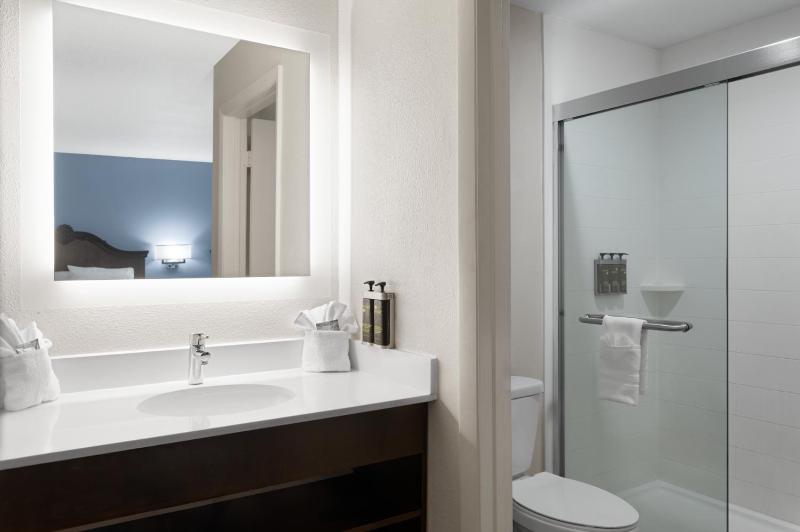 Hotel South Tampa & Suites - image 21