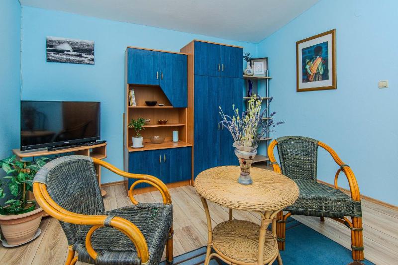 Apartment Semak - image 2