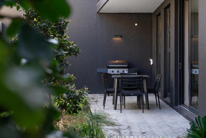 Vive Suite by Bliss Collection - image 12