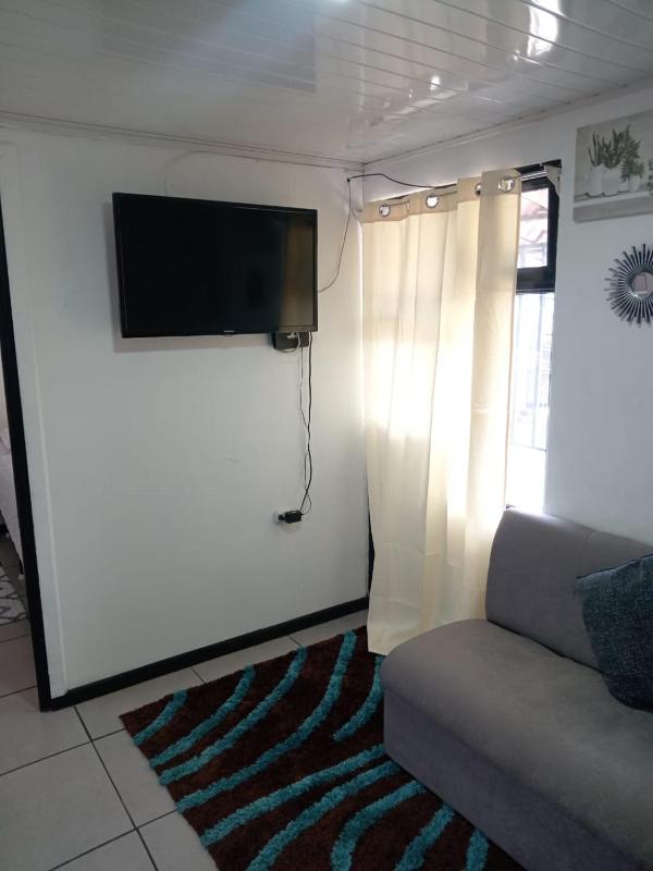 Casa Amiga - image 6