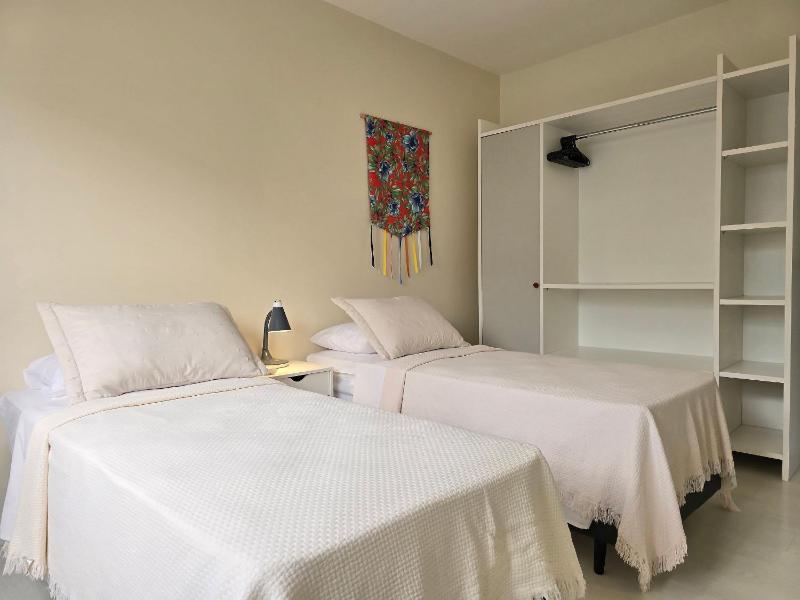 Oceanfront 4 Suite Apartment in Downtown Balneário Camboriú - image 19