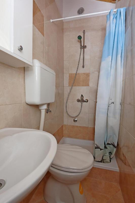 Apartments with parking space Lopar Rab - 24617 - image 6