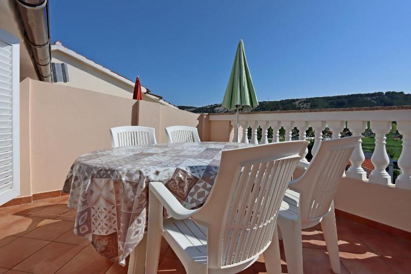 Apartments with parking space Lopar Rab - 24617 - image 18