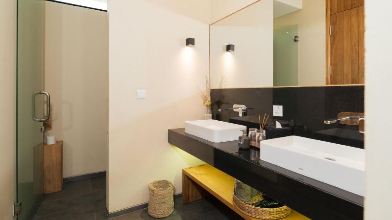 M Villa 318 Canggu - image 9