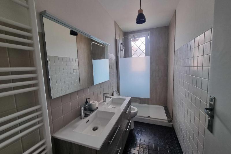 Large family house 300m from the beach - image 4