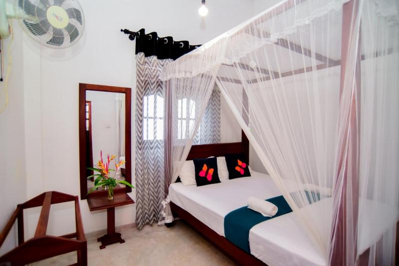 Palm Villa - image 18