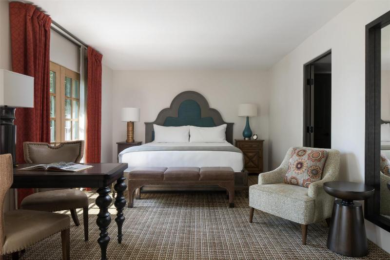 Royal Palms Resort And Spa - image 45
