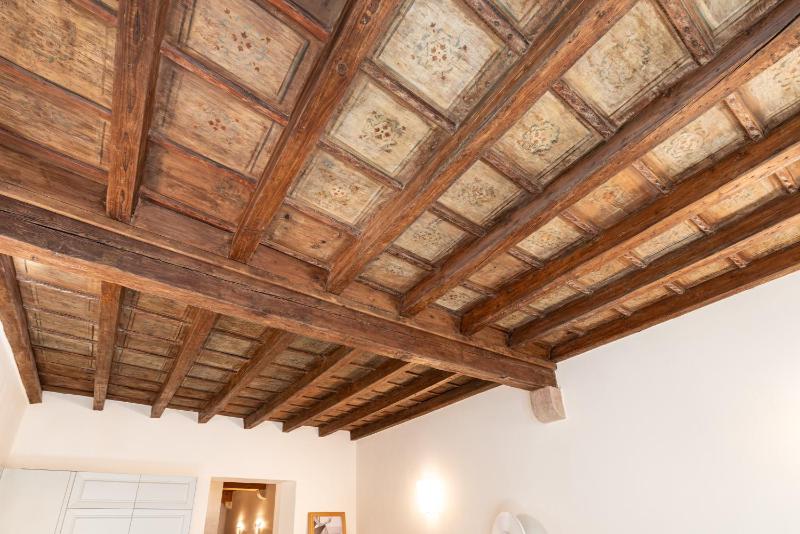 Palazzo Reggiani - Dante Alighieri - image 8