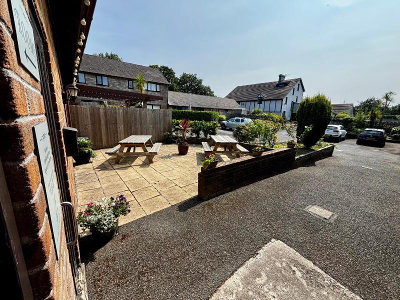 Smithaleigh Farm Rooms and Apartments - image 11