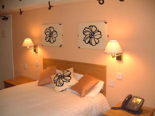 Double Room image 2