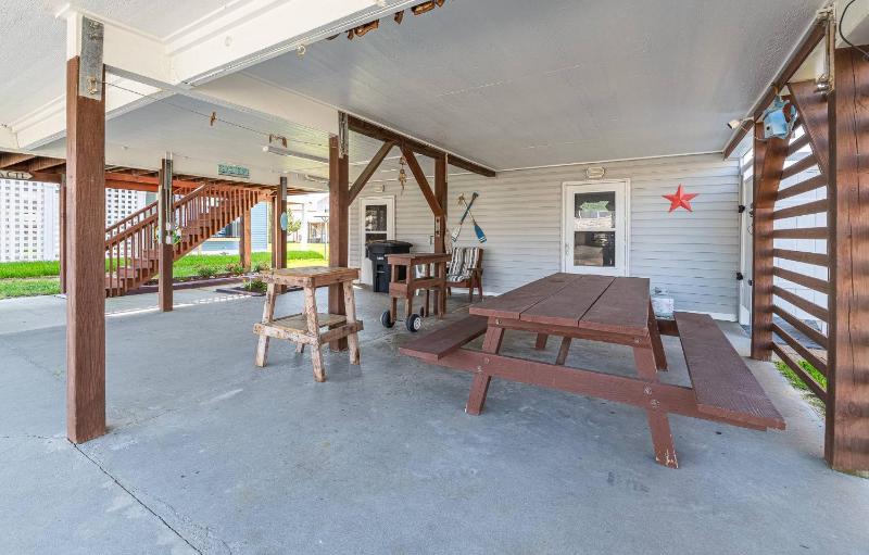 Wright on Paradise - KDH MP 7.5 Beach 260 Yds Foosball Pets OK Rooftop Deck YR Flex Stays - image 21