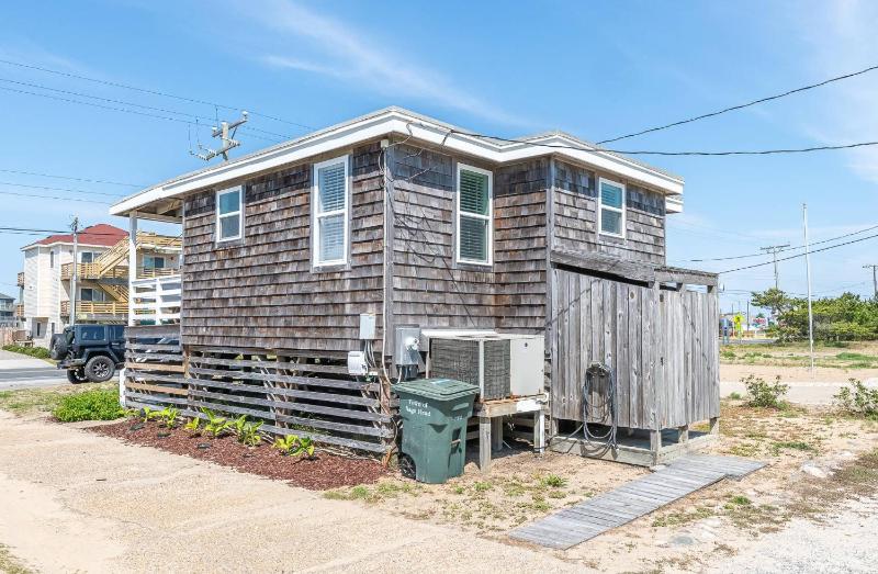 The Dune Bug - Nags Head MP 11.5 150 ft to the Beach Year Round Flex Stays - image 13