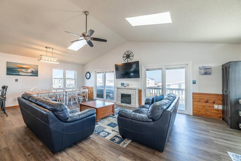 Southern Comfort - KDH MP 7.5 Semi-Oceanfront 140 Yds to Beach Hot Tub Pets OK Flex Stays - image 21