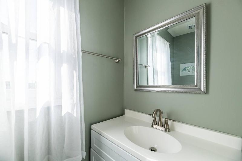 Southern Comfort - KDH MP 7.5 Semi-Oceanfront 140 Yds to Beach Hot Tub Pets OK Flex Stays - image 23
