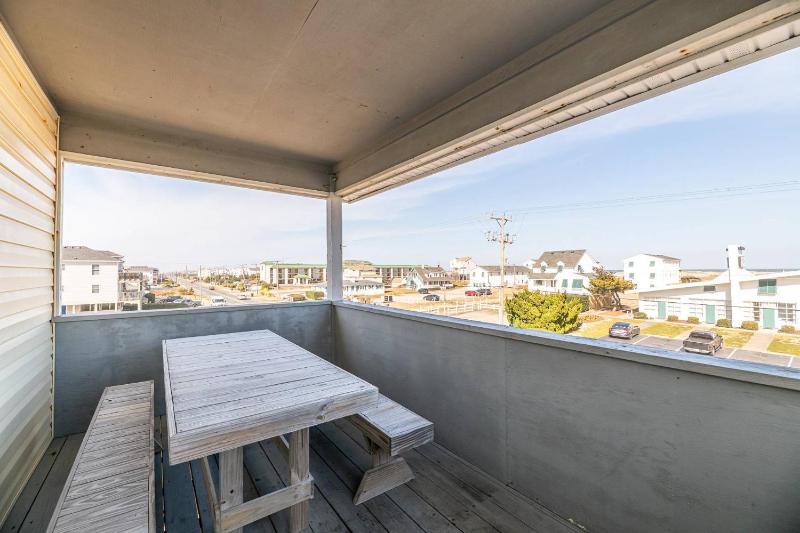 Southern Comfort - KDH MP 7.5 Semi-Oceanfront 140 Yds to Beach Hot Tub Pets OK Flex Stays - image 15