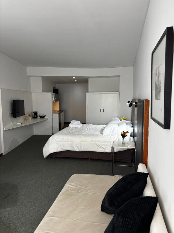 Apart Bs As - image 15