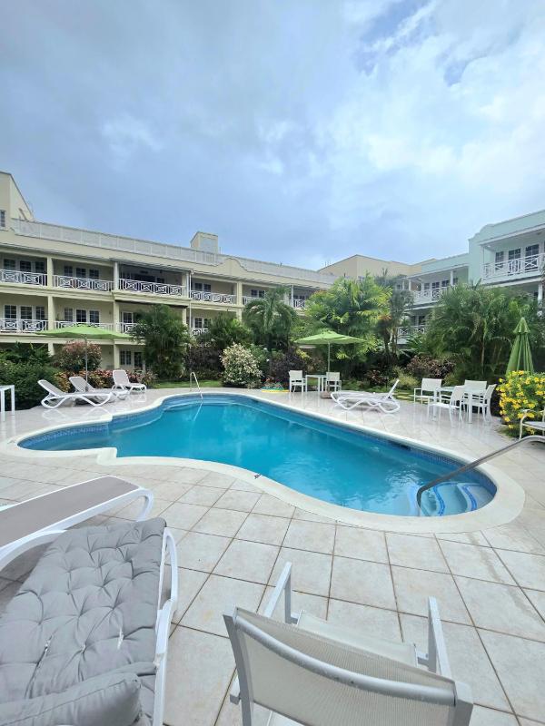 9 Margate Gardens - image 1