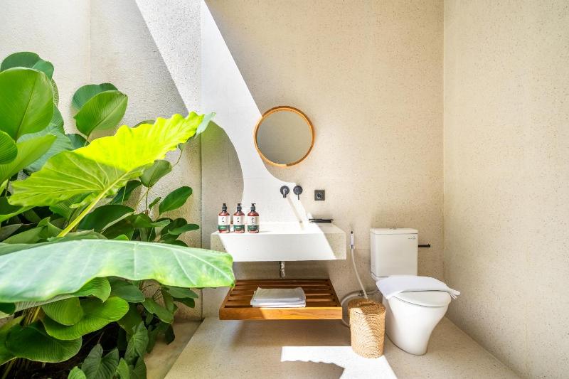 Kuta Beach Villas by Great Bali Villas - image 23