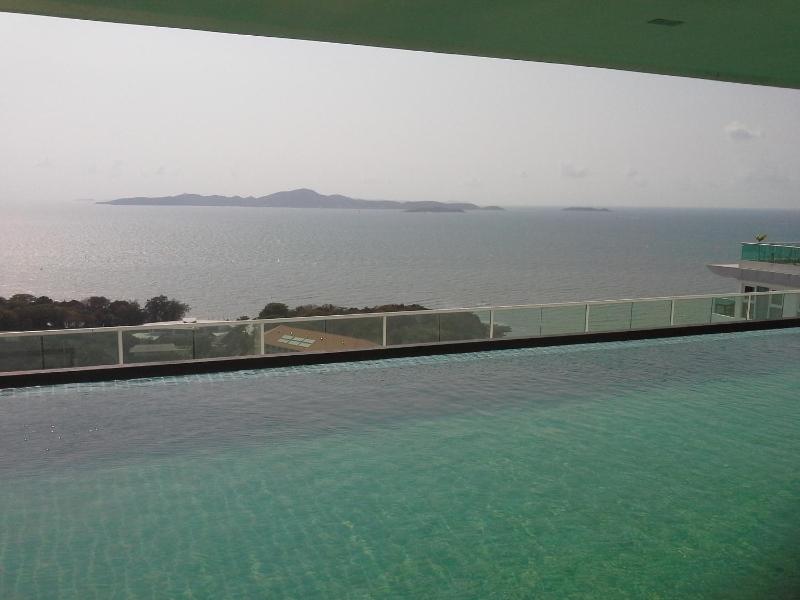 The View Cosy Beach Residence - image 14