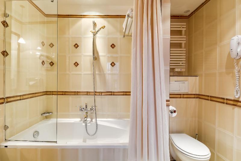 Classic Room image 4