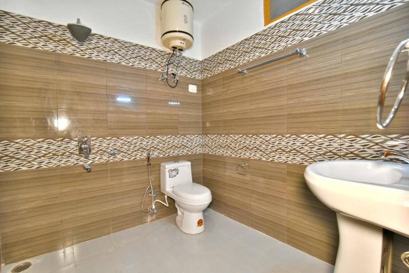 Vella Marina Pine view -Free Parking-cricket stadium 5 km-Mcleodganj 8 km- Bhagsunag 9 - image 18