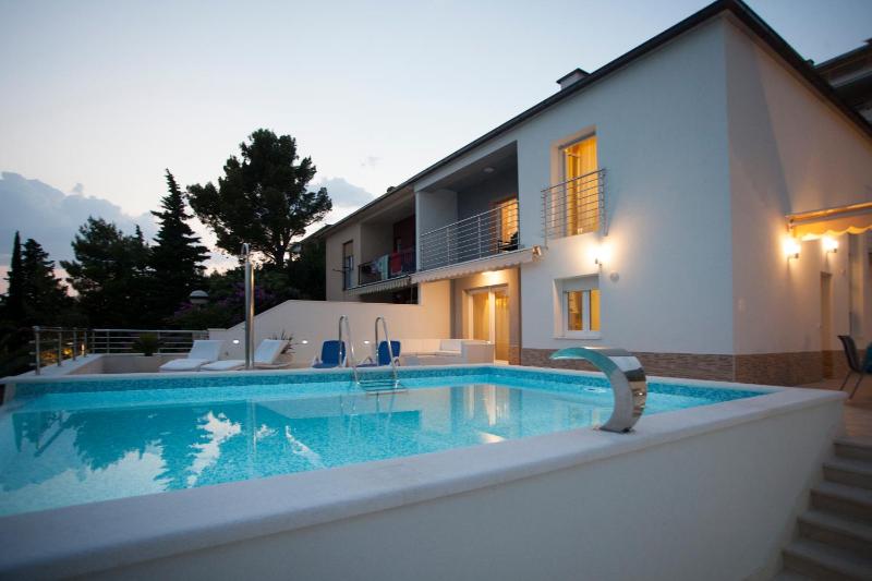 Villa Vinka - image 40
