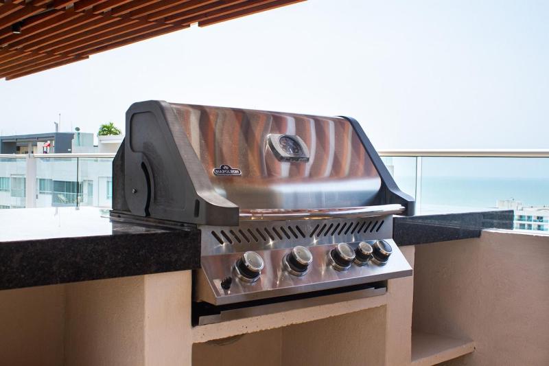 Modern Apartment Cielo Mar Terrace-Pool-Jacuzzi Close to the beach - image 2