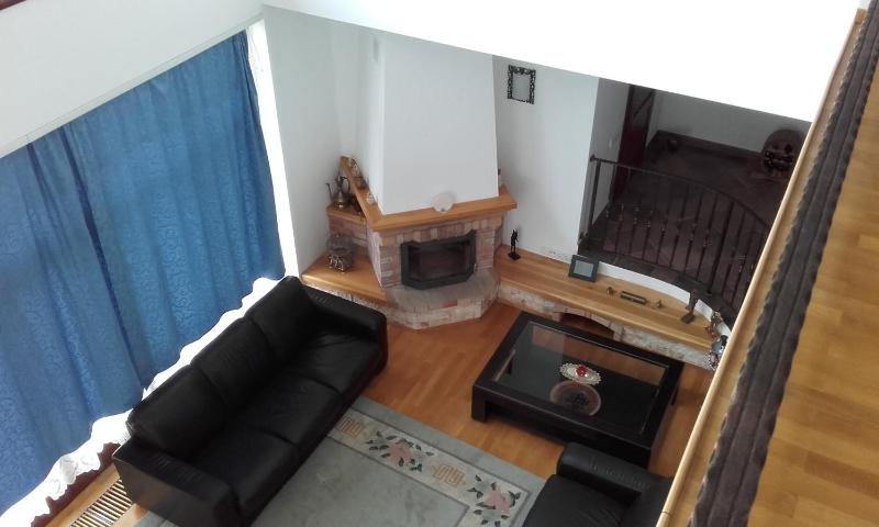 Five-Bedroom House image 3