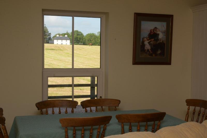 Three-Bedroom House image 2