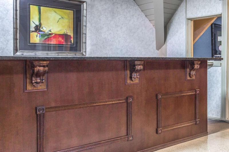 Business King Room image 4
