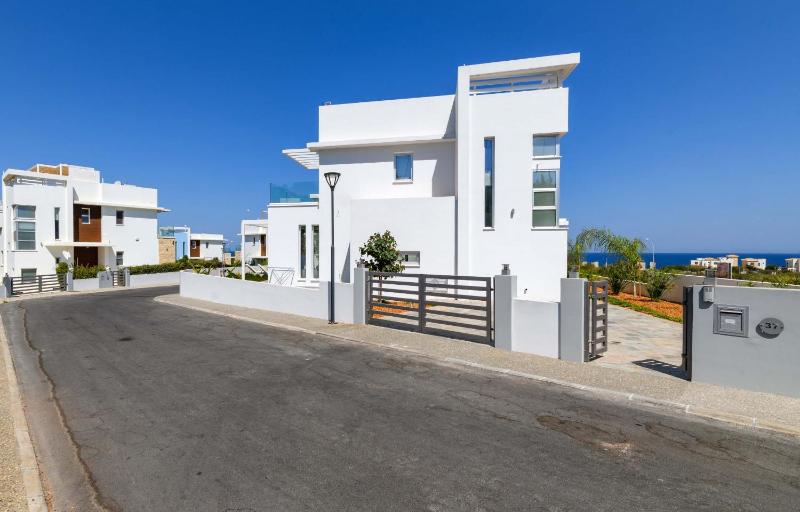 Mylos Lifestyle Seaview Villa #37 - image 9