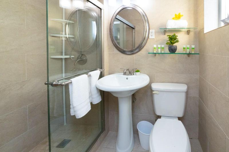 Sea Star Suites By The Sea - image 25