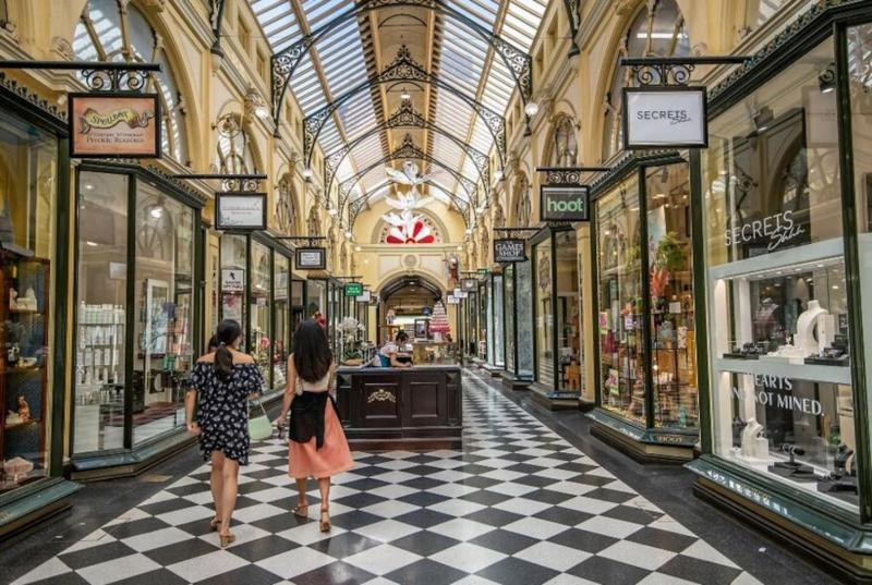 1 BR Heritage Stay - 1 Min Walk to Flinders Station - image 2