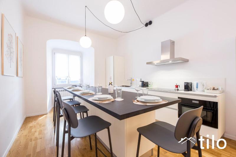 Train Station| 3BR| A/C| City Center By Tilo - image 8