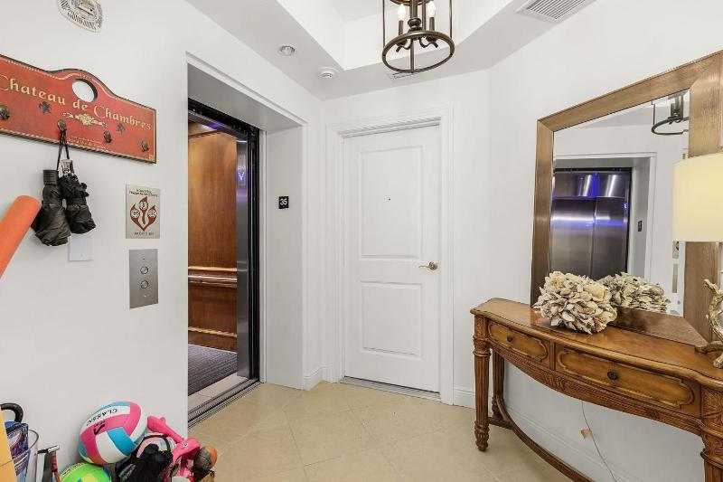 Waterside #835- Bayscape Bliss 3BR 2BA Condo with Pool! condo - image 25